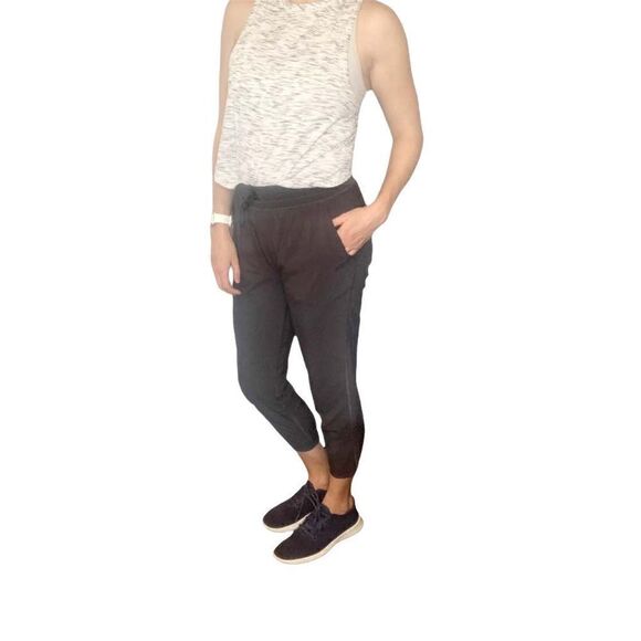 Lululemon High Rise Grey Cropped Drawstring Pockets Jogger Women’s Size 4 -Small - Picture 1 of 10